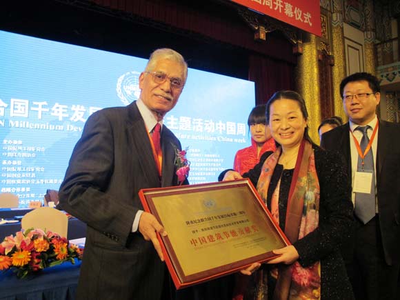 �yͨ��˾��I(l��ng)(li��n)�χ�ǧ��l(f��)չ�Ї�������(ji��)��ؕ�I(xi��n)��(ji��ng)�F(xi��n)��(ch��ng)��